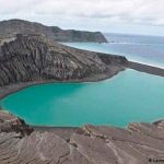 Isla emerge de la nada y luego vuelve a desaparecer en Tonga