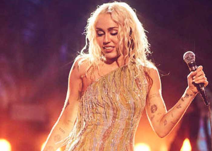 Miley Cyrus anuncia el álbum Endless Summer Vacation