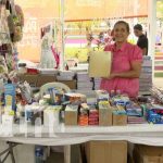 Foto: Variedades de productos en los negocios en el Parque Nacional de Ferias / TN8