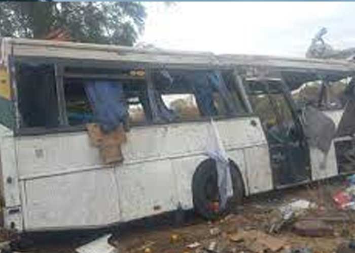 Brutal choque de autobús en Senegal deja 40 personas muertas