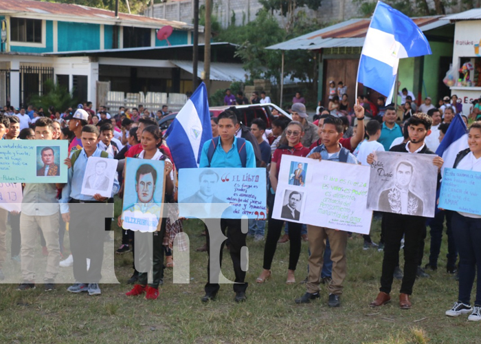 Familias de Chinandega y Siuna conmemoran el natalicio de Rubén Darío