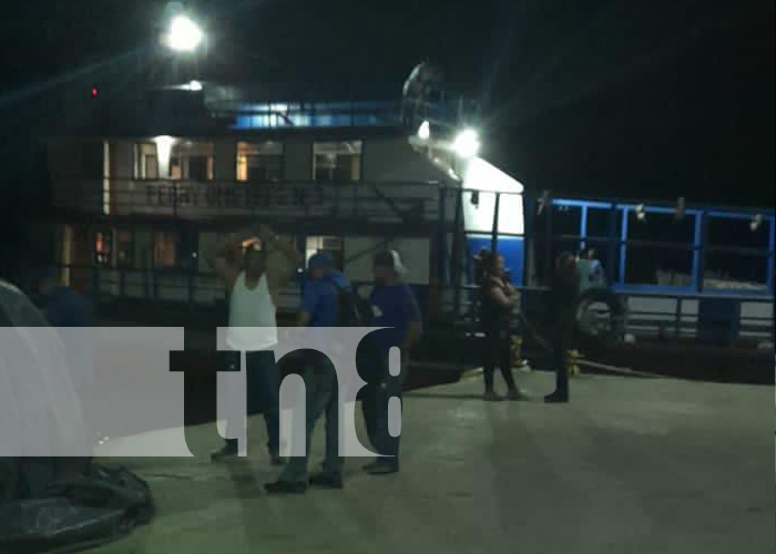 Foto: Buscan a hombre que se tiró de un ferry en la Isla de Ometepe / TN8