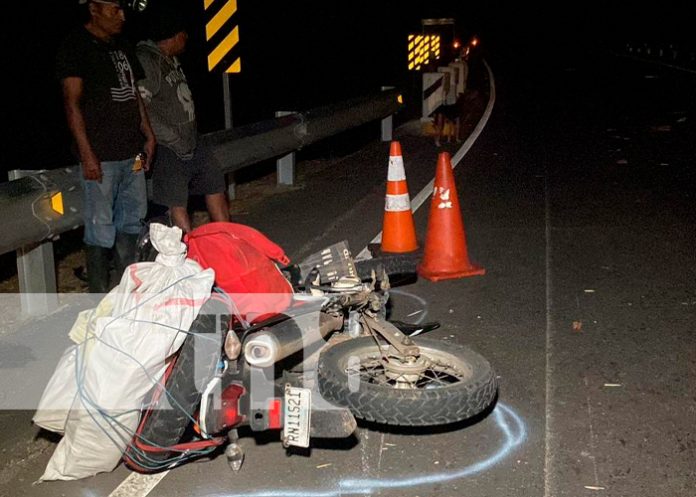 Motociclista con lesiones tras ser impactado por vehículo pesado en Chontales