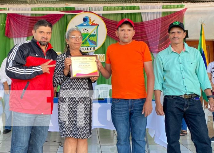 Foto: Boaco, Santa Lucía y San Lorenzo reciben reconocimiento como los municipios más limpios / TN8