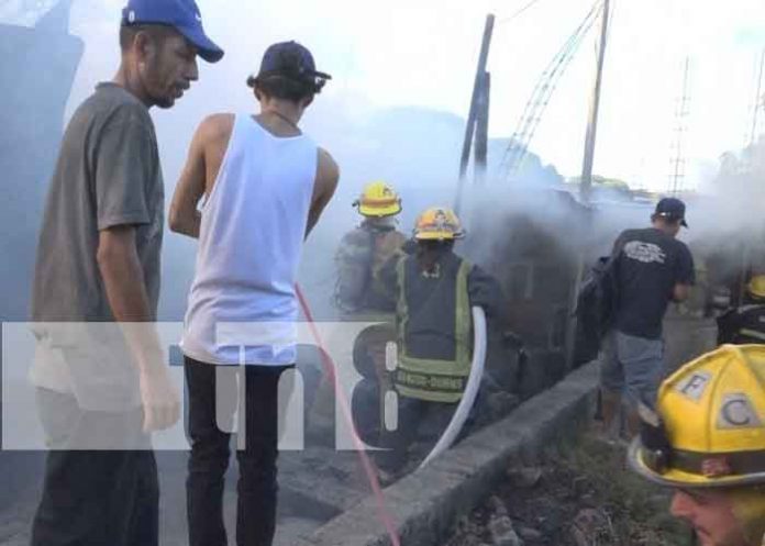 Foto: Humilde vivienda en Estelí queda en cenizas por voraz incendio / TN8