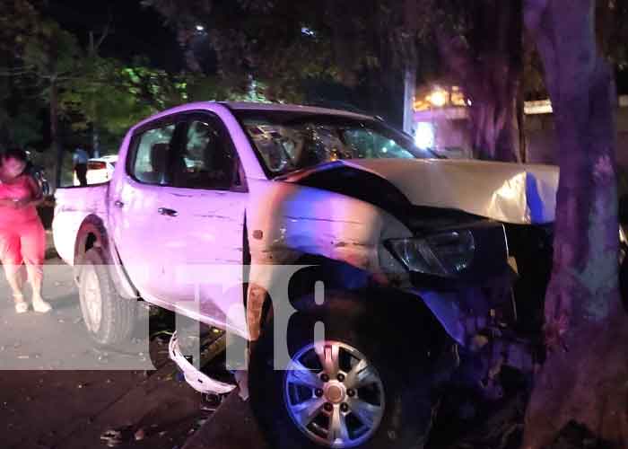 Foto: Cuádruple colisión en Ciudad Sandino deja tres personas gravemente lesionadas / TN8