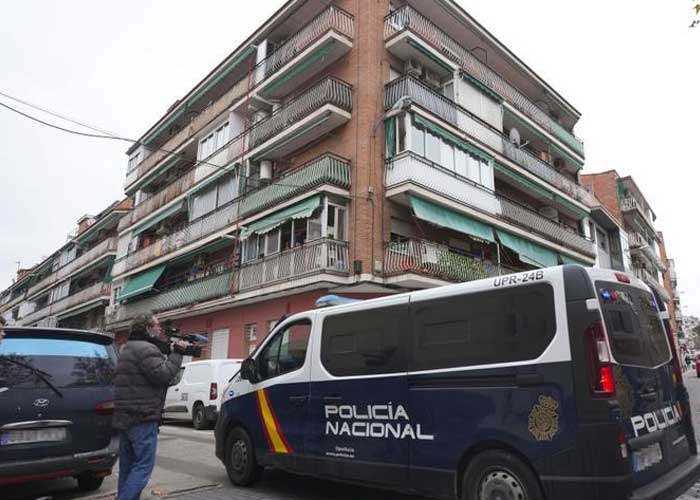 Mató a puñaladas a la hija de su expareja en España