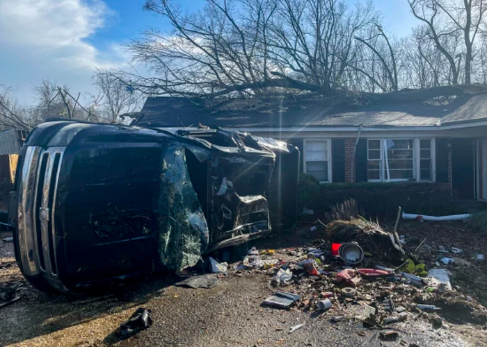 Tornados y tormentas dejaron al menos 7 muertos y 12 heridos en Alabama