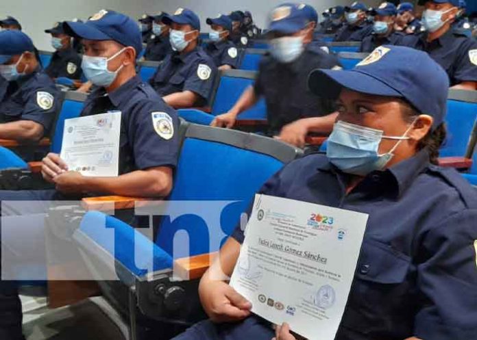 40 nuevos apagafuegos son puestos a la orden de Nicaragua