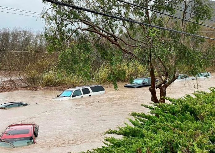 Ciclón amenaza con provocar nuevas inundaciones y deslaves en California