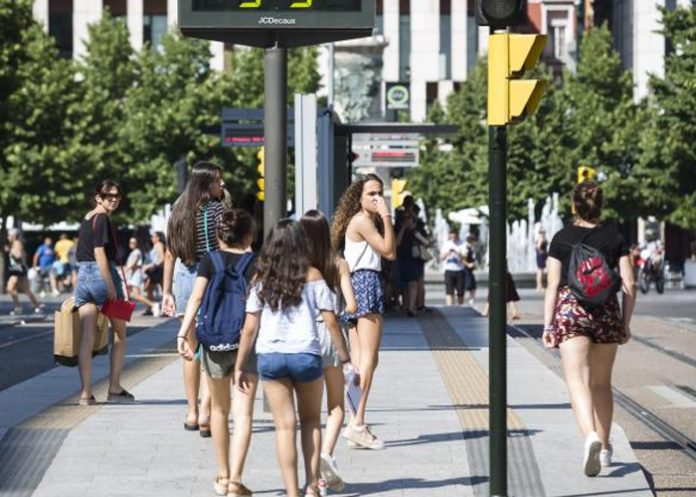 Alerta roja en 4 provincias de Argentina por calor extremo