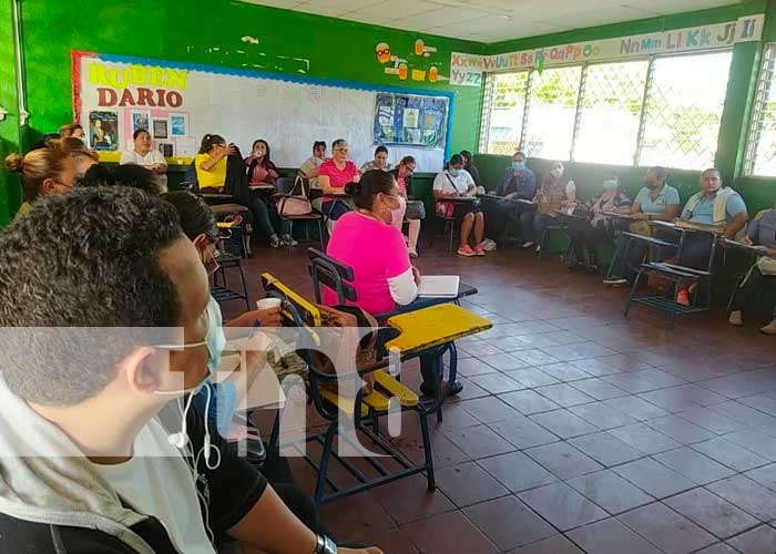 321 docentes participaron del encuentro pedagógico 