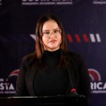 Acusan a ministra de Salud de Costa Rica de pagar trol para atacar periodistas