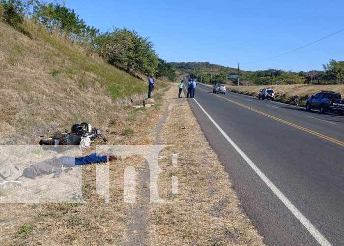 Foto: Trágica muerte de un motociclista en la Cuesta El Coyol, Tipitapa, Managua / TN8