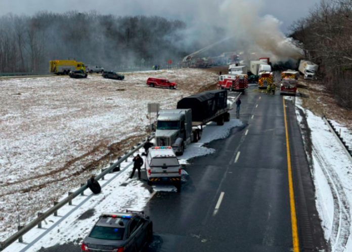 Tormenta de nieve en Wisconsin deja varios heridos en múltiple accidente vial
