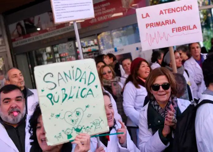 Continúa el paro del sector salud en España tras fracaso en negociación