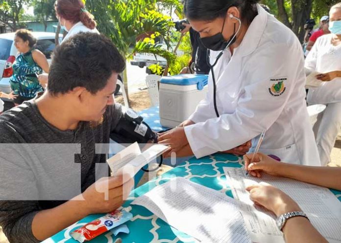 Foto: Barrio Bóer Norte en Managua, recibe atención médica / TN8