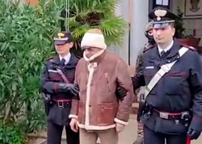 Capturan al capo más buscado de la mafia en Italia tras 30 años prófugo