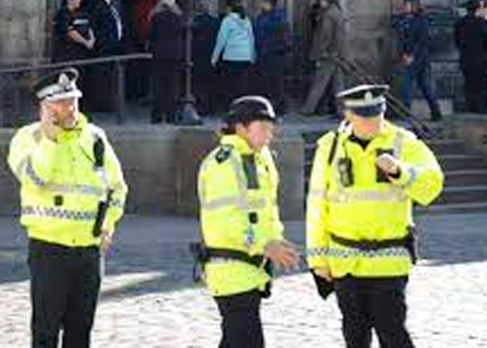 ¡Escándalo! 16 policías de Londres acusados por delitos sexuales