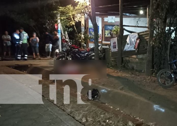 Hombre muere tras perder el control de su moto en Masaya