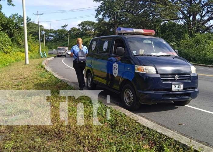 Foto: Hallazgo del cuerpo de un hombre en Carretera Sur, Managua / TN8