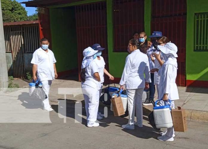 Foto: Vacunación en el barrio Jorge Salazar, Managua / TN8