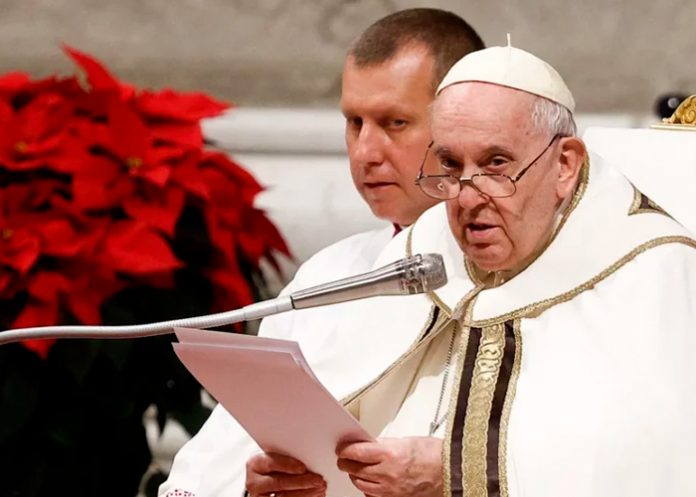 Conservadores del Vaticano en complot para sacar al papa Francisco