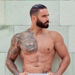 "Eso es enorme" Fernando Lozada posa sin ropa en Instagram