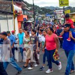 Foto: Boaqueños caminan celebrando las victorias del pueblo, "No Pudieron, Ni Podrán" / TN8