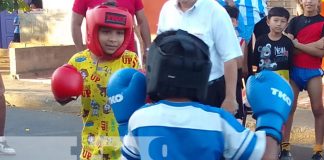 Foto: ¡Lo dan todo en el ring!, velada boxística en el barrio Jonathan González / TN8