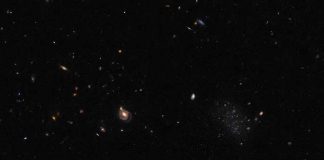 Hubble muestra interesantes imágenes de una galaxia escurridiza