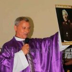 INTERPOL Italia busca por violación al sacerdote Cosimo Damiano Muratori