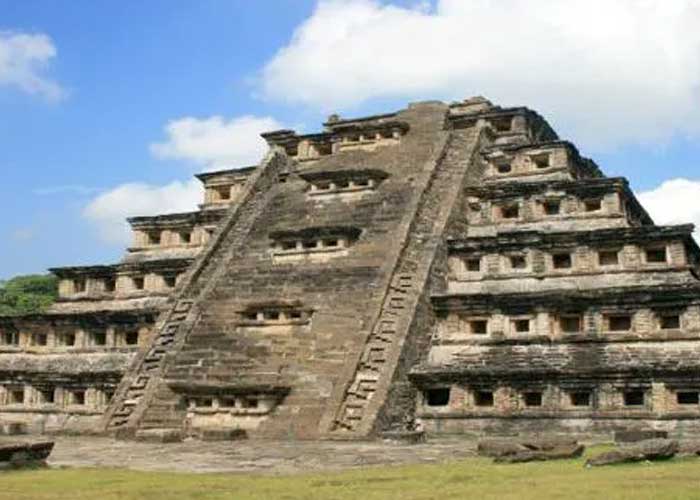 ¿Como así? Encuentran “agua sagrada” en famosa pirámide de México