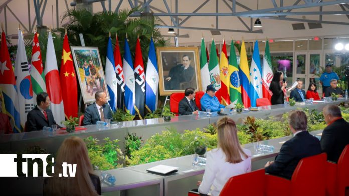 Presidente de Nicaragua, Daniel Ortega recibe Cartas Credenciales de Embajadores