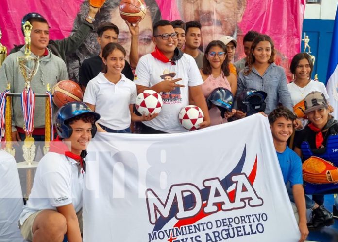 Foto: Fortalecen el deporte con la entrega de útiles deportivos a más de noventa jóvenes en Rivas / TN8