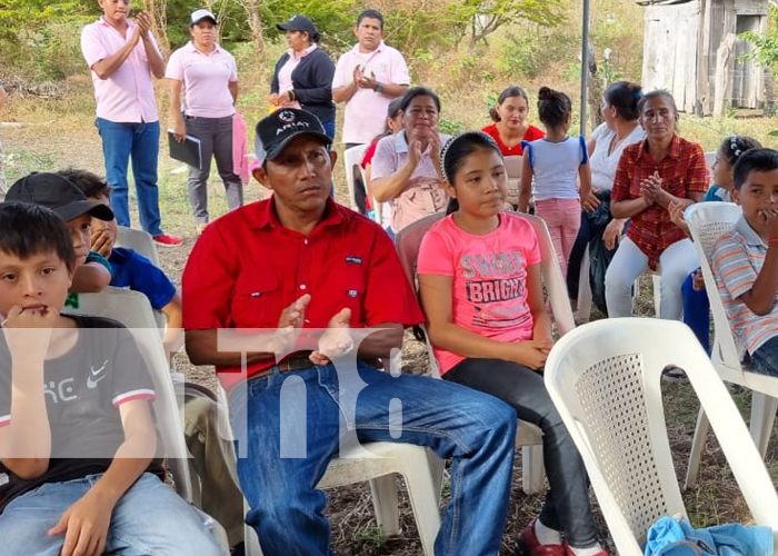 Familias del campo en Juigalpa, cumplen su sueño de tener su casa digna