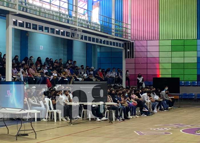 Managua: UdeM recibe a jóvenes en turno sabatino del año lectivo 2023