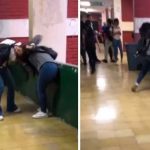 Chicas se van a los golpes dentro de Universidad