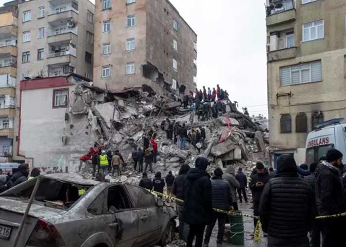 Terremotos en Turquía y Siria dejan más de 30,000 muertos