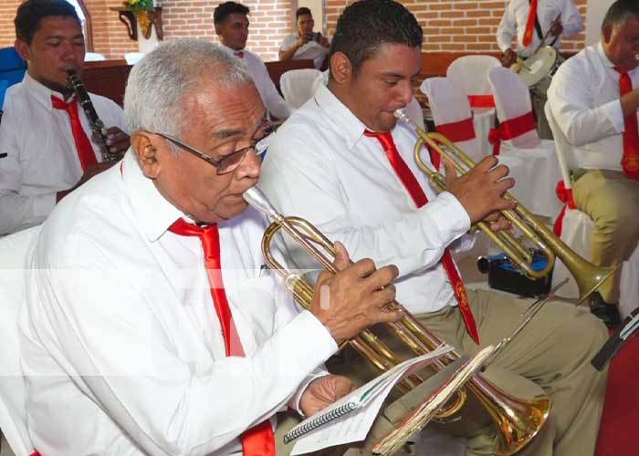 La Trinidad recibe imagen del Santo Patrón