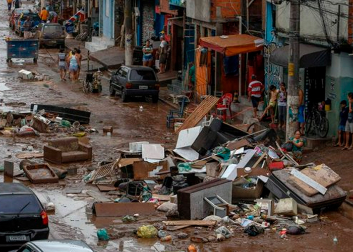 Lluvias torrenciales en Sao Paulo dejan 36 muertos y 40 personas desaparecidas