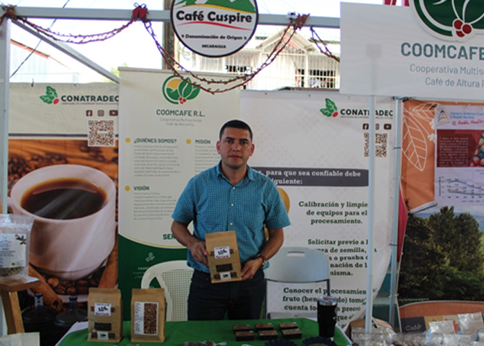 Certifican a emprendedores en feria departamental del café Wiwilí-Jinotega 2023