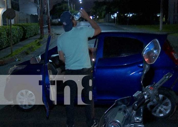 Foto: Conductor en aparente estado de ebriedad provoca accidente en Villa Fontana, Managua / TN8