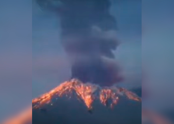 Alerta en Japón entra en erupción el volcán Sakurajima (VIDEO)