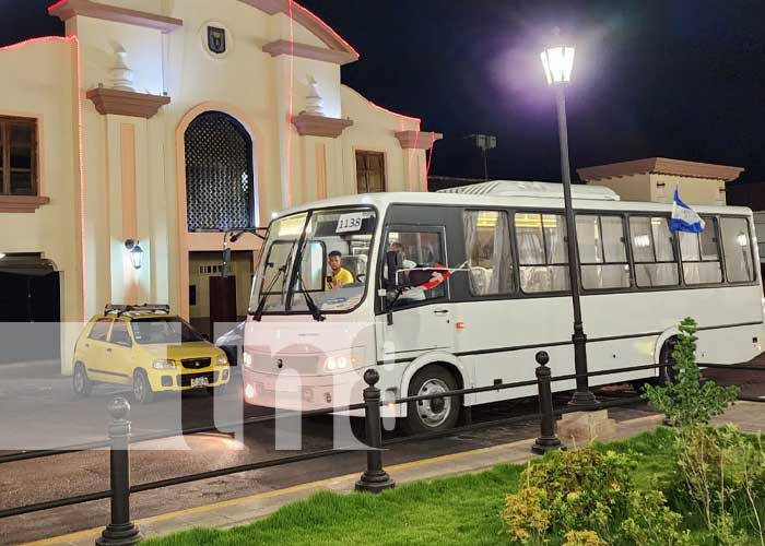 Foto: Nuevos buses para la ciudad de León / TN8