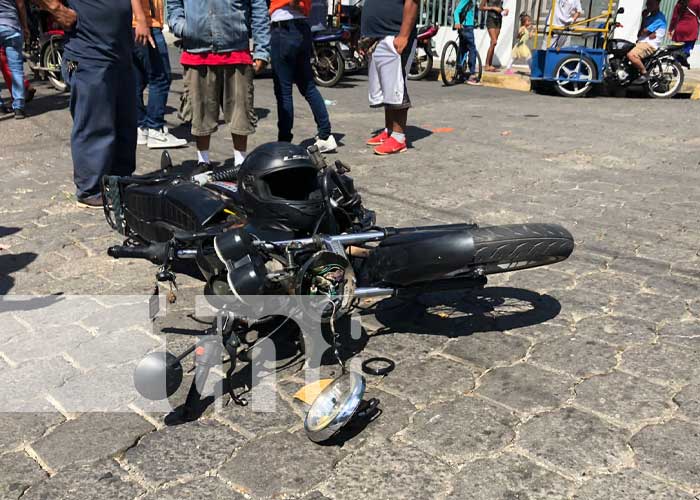Foto: Caponera de Linda Vista causa accidente y deja tres lesionados en Managua / TN8