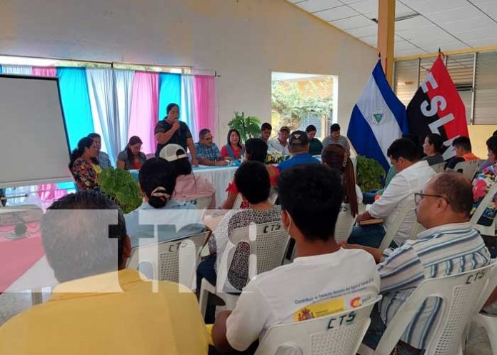 Foto: Encuentro regional en Madriz con emprendedores de escuelas de oficio / TN8