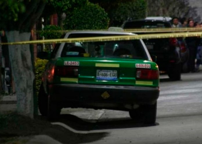 Taxista en México mató a puñaladas a su pasajero ¡le faltaba cinco pesos!
