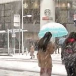 ¡Todos a abrigarse! Alerta en 23 distritos de Tokio por fuertes nevadas