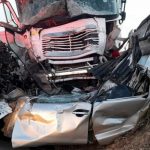 Colisión Mortal entre bus y furgón cobró la vida de 20 personas en Sudáfrica